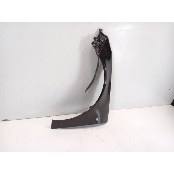 Recambio de aleta delantera izquierda para opel insignia berlina expression referencia OEM IAM 13277520 RAYADA 13277520