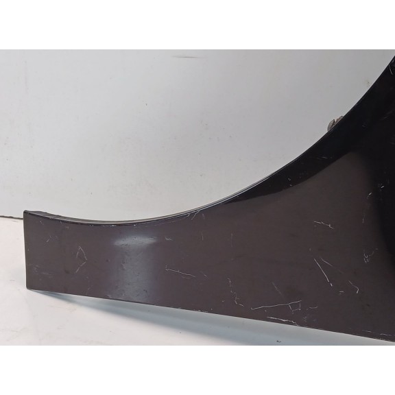 Recambio de aleta delantera izquierda para opel insignia berlina expression referencia OEM IAM 13277520 RAYADA 13277520