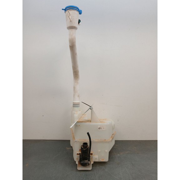 Recambio de deposito limpia para omoda 5 referencia OEM IAM   