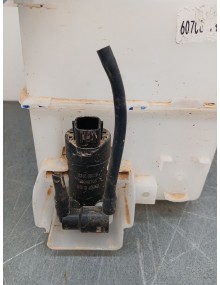 Recambio de deposito limpia para omoda 5 referencia OEM IAM    2