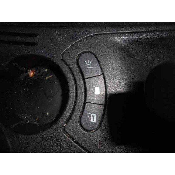 lancia ypsilon (101) del año 2004