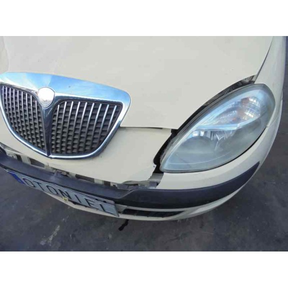 lancia ypsilon (101) del año 2004