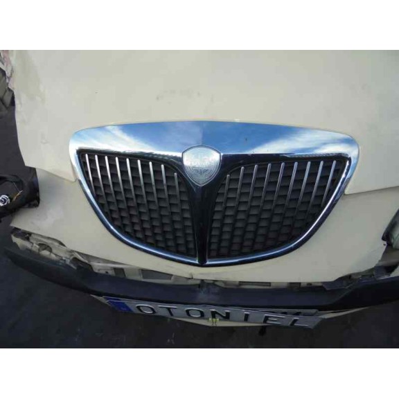 lancia ypsilon (101) del año 2004