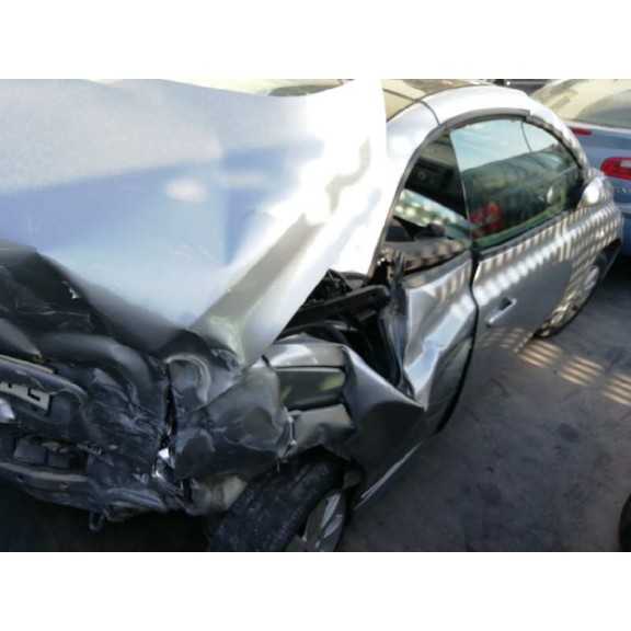 nissan micra c+c (ck12e) del año 2009