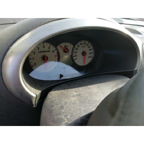 nissan micra c+c (ck12e) del año 2009