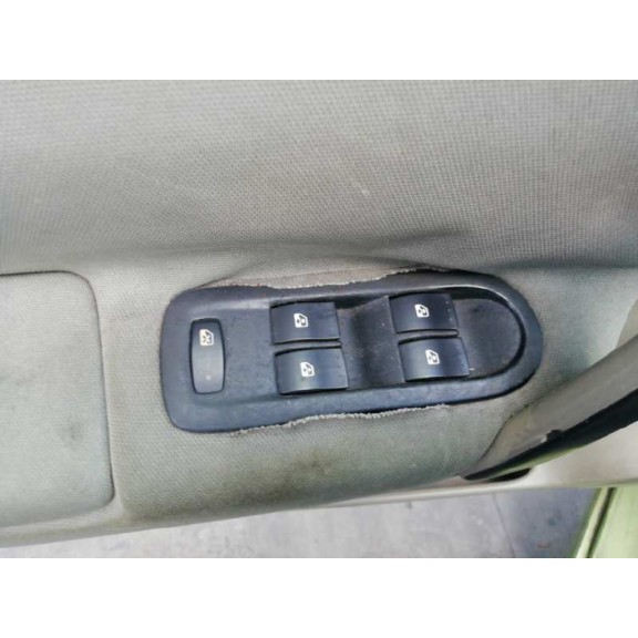 renault scenic ii del año 2007