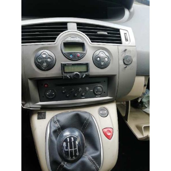 renault scenic ii del año 2007