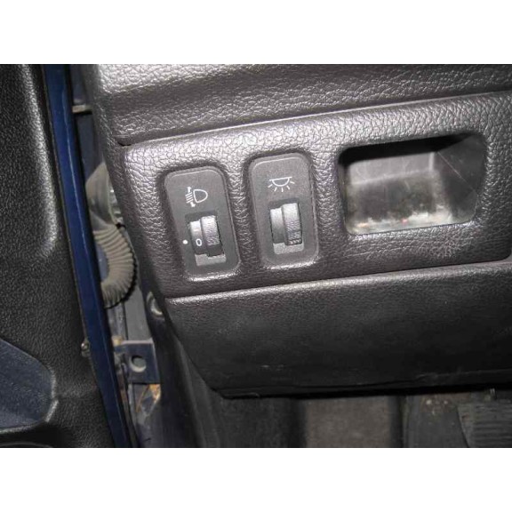 peugeot 206 berlina del año 1999