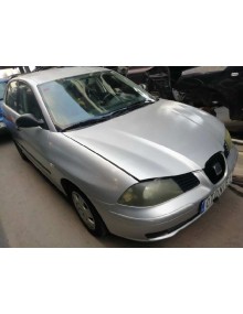 seat ibiza (6l1) del año 2002