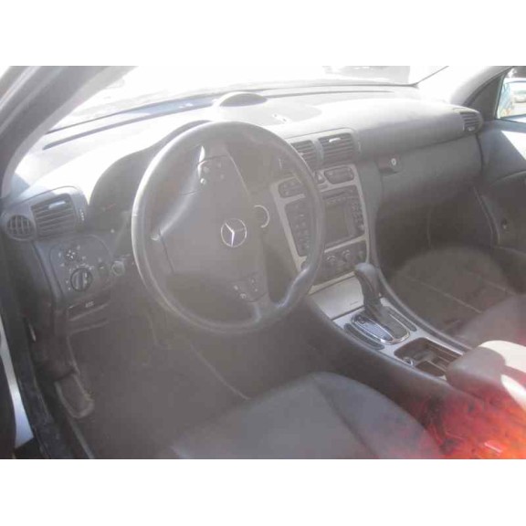 mercedes-benz clase c (w203) sportcoupe del año 2002