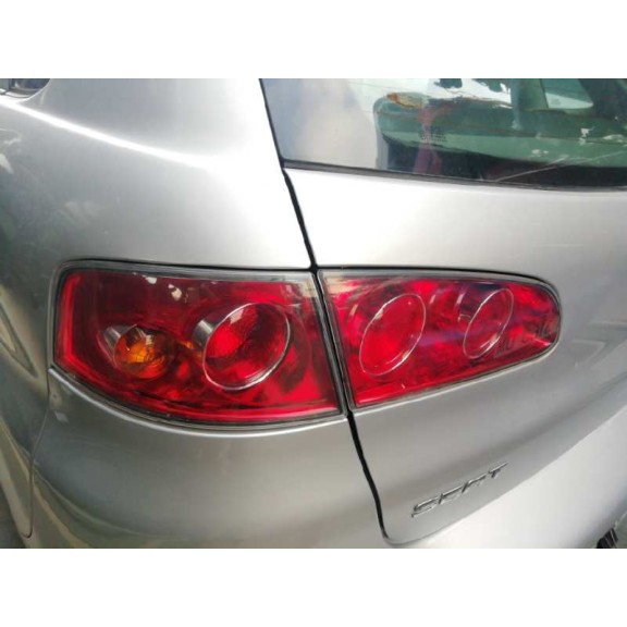 seat ibiza (6l1) del año 2002