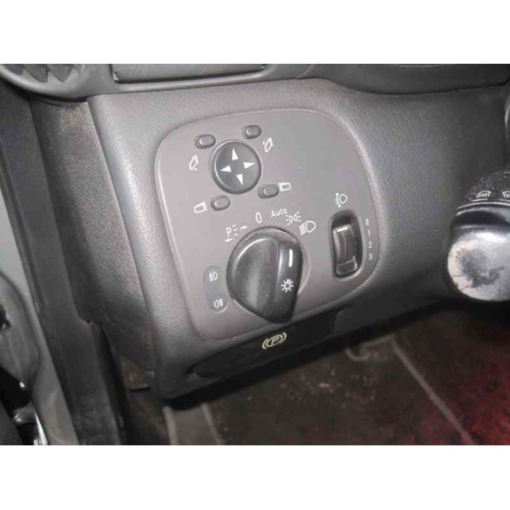 mercedes-benz clase c (w203) sportcoupe del año 2002