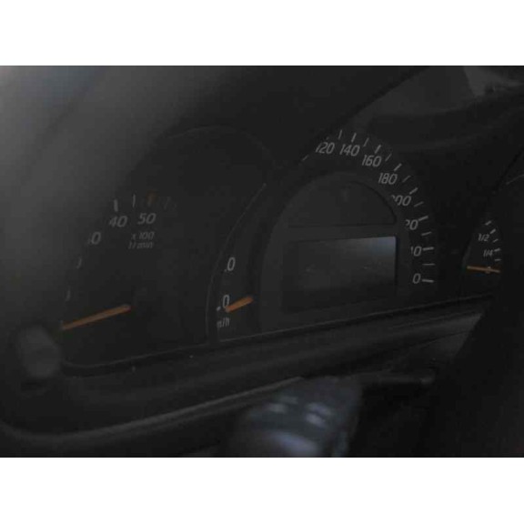 mercedes-benz clase c (w203) sportcoupe del año 2002