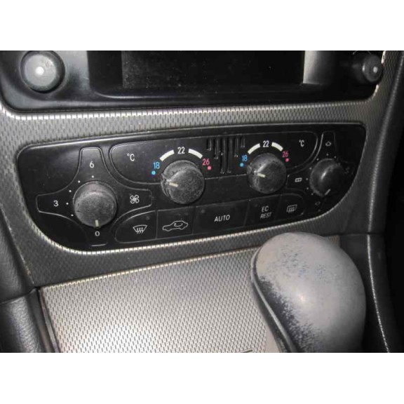 mercedes-benz clase c (w203) sportcoupe del año 2002