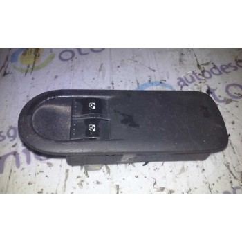 MANDO ELEVALUNAS DELANTERO IZQUIERDO GRIS 