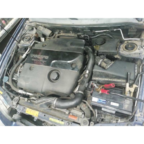 volvo s40 berlina del año 2003