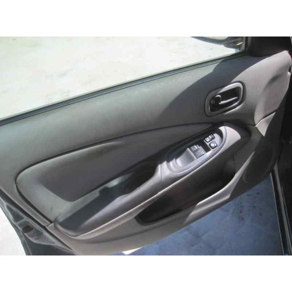 nissan almera (n16/e) del año 2000