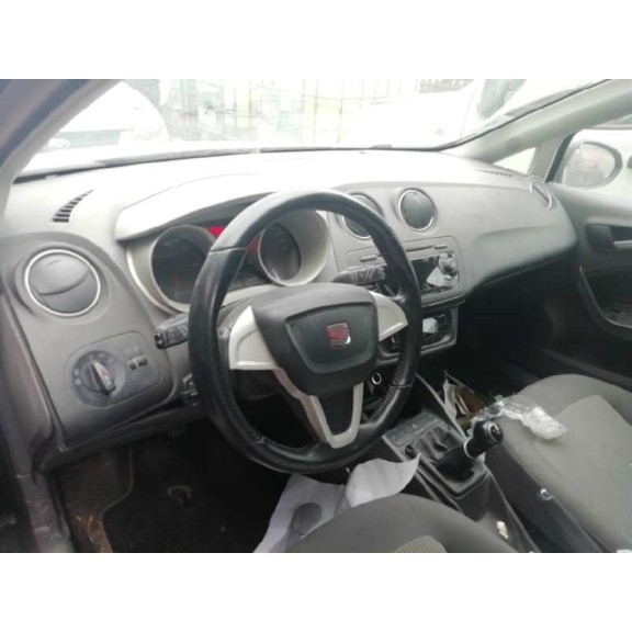 seat ibiza st (6j8) del año 2011