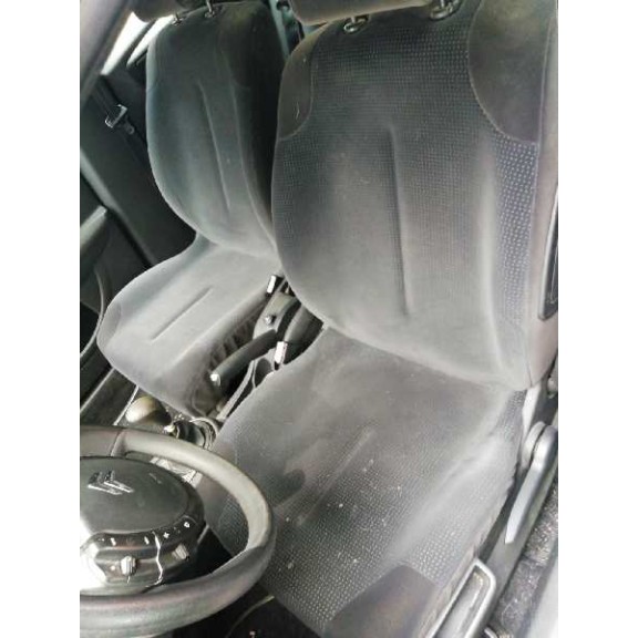 citroën c4 berlina del año 2007