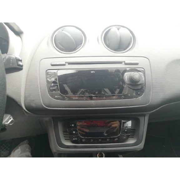seat ibiza st (6j8) del año 2011