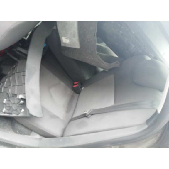 seat ibiza st (6j8) del año 2011