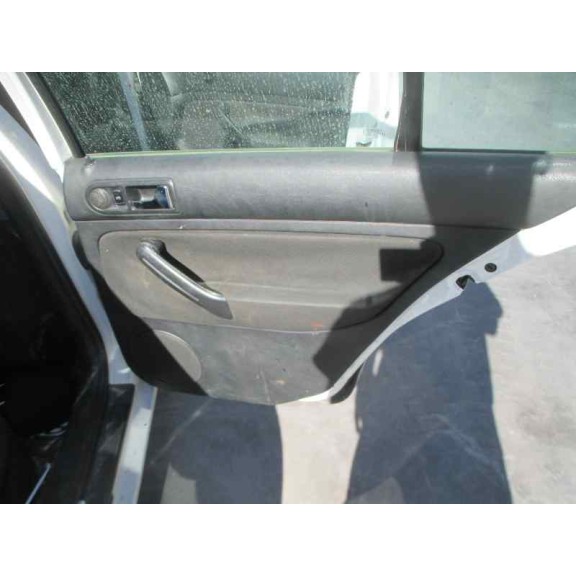 volkswagen golf iv berlina (1j1) del año 1999