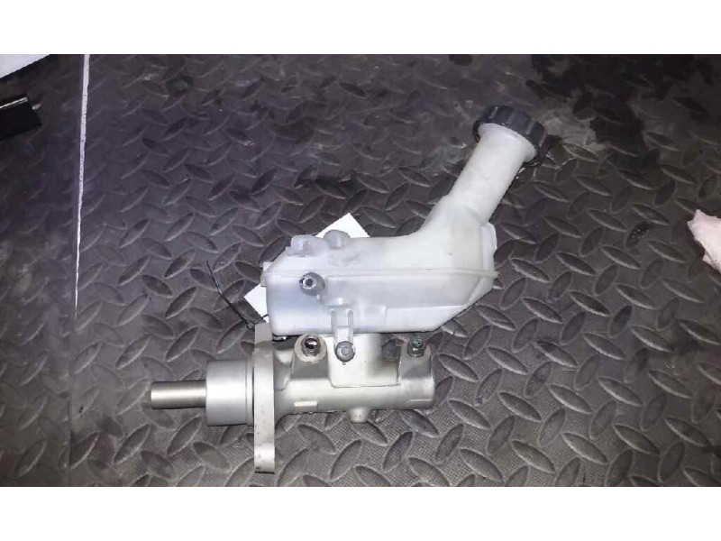 Recambio de bomba freno para renault clio iii authentique referencia OEM IAM   