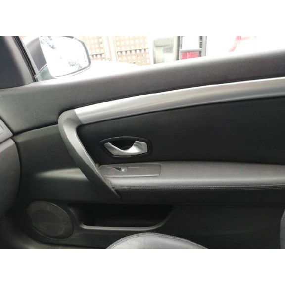 renault laguna coupe del año 2008