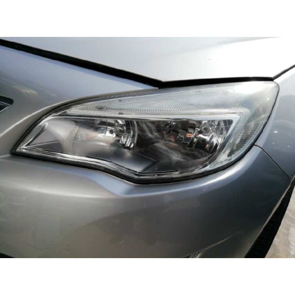 opel astra j lim. del año 2011