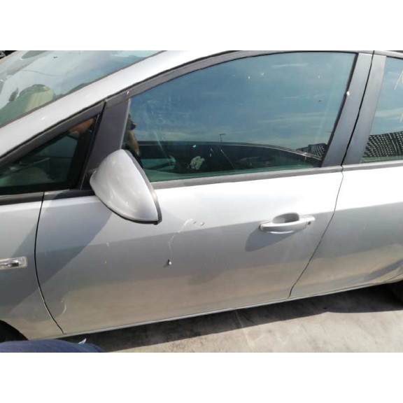 opel astra j lim. del año 2011