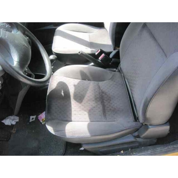 citroën saxo del año 2001