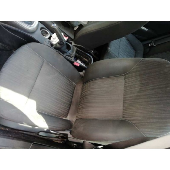 opel astra j lim. del año 2011