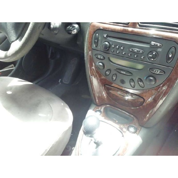 citroën c5 berlina del año 2003