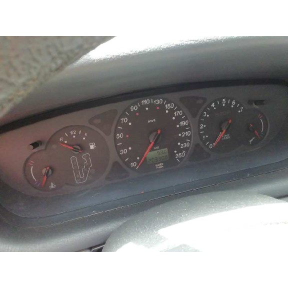 citroën c5 berlina del año 2003