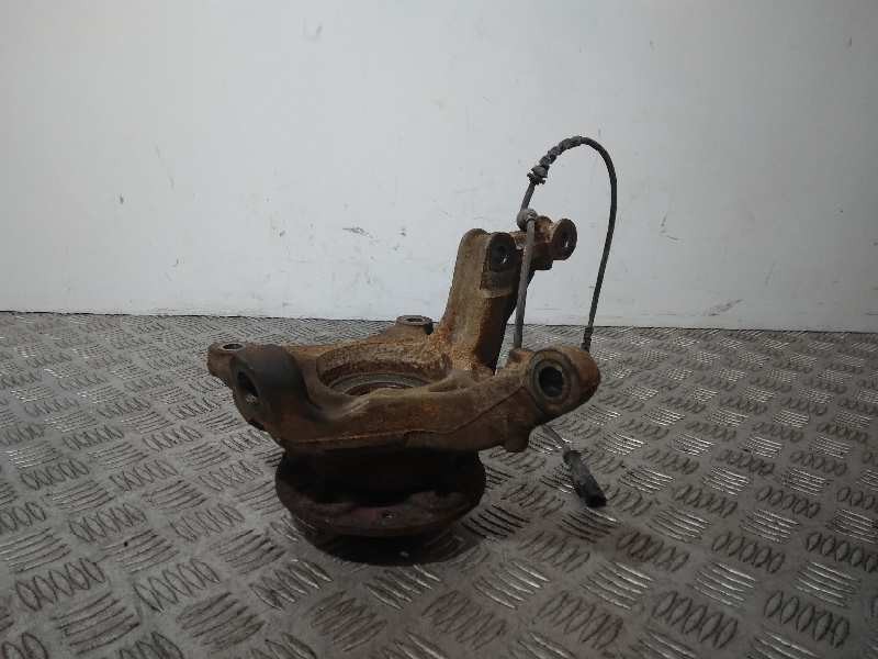 Recambio de mangueta delantera derecha para dacia duster ambiance 4x2 referencia OEM IAM   