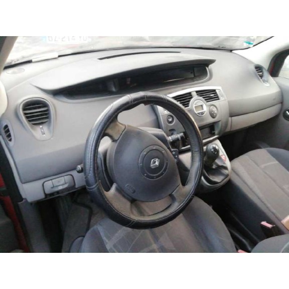renault scenic ii del año 2004