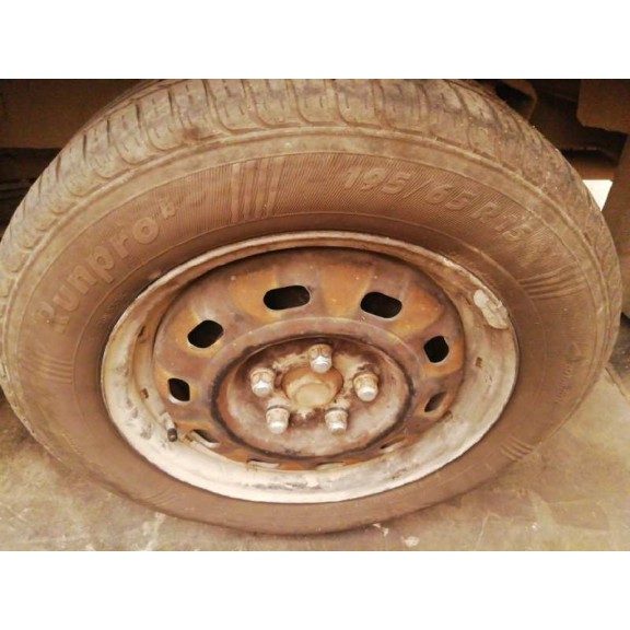 kia carnival ii del año 2002