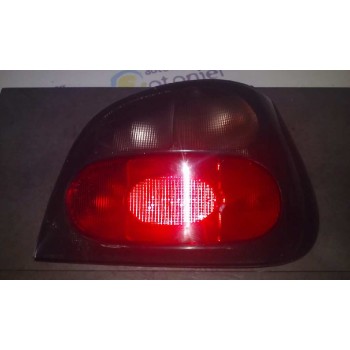 PILOTO TRASERO DERECHO 