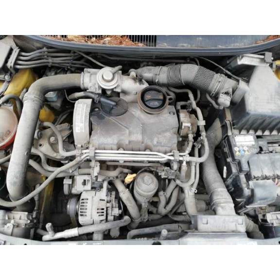 seat ibiza (6l1) del año 2008