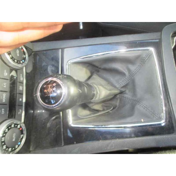 mercedes-benz clase c (w204) berlina del año 2010