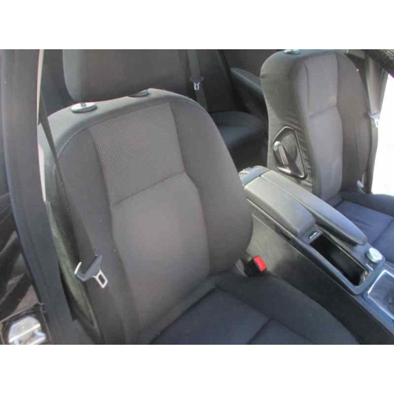 mercedes-benz clase c (w204) berlina del año 2010