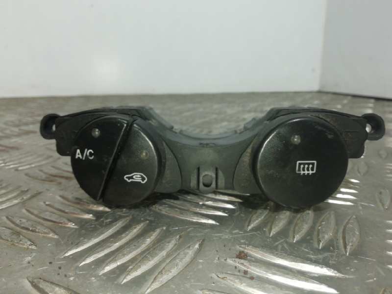 Recambio de mando calefaccion / aire acondicionado para ford transit connect (tc7) 1.8 tdci cat referencia OEM IAM 2T1T19A945BA 