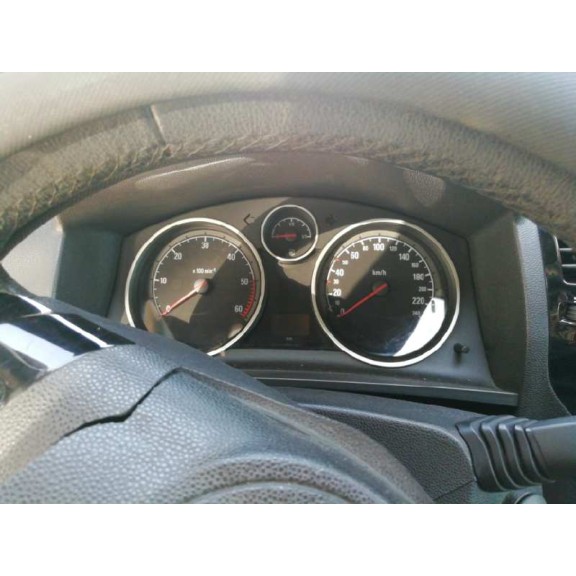 opel zafira b del año 2013