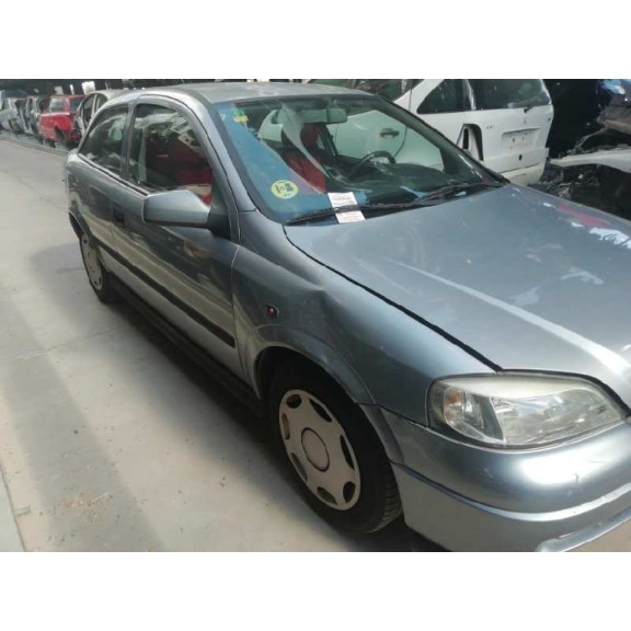 opel astra g berlina del año 2003