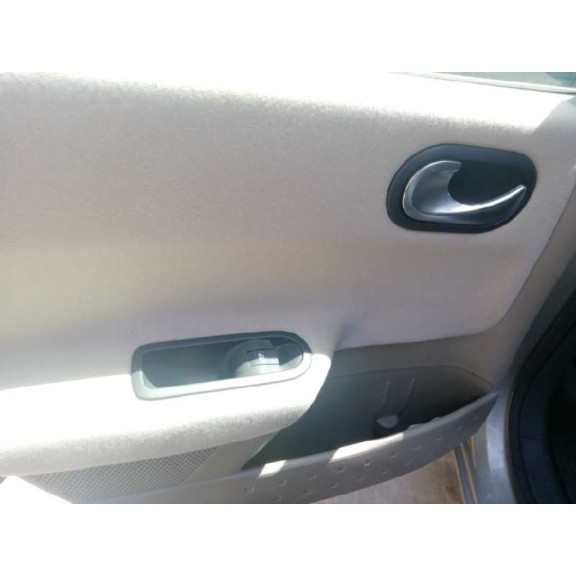 renault megane ii berlina 5p del año 2007