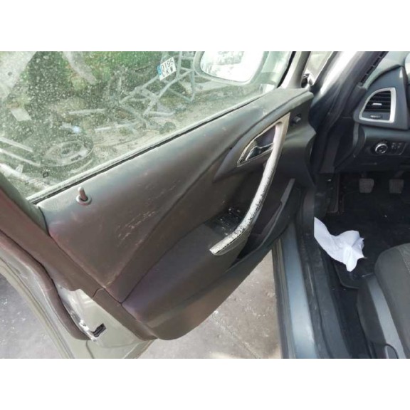 opel astra j lim. del año 2014