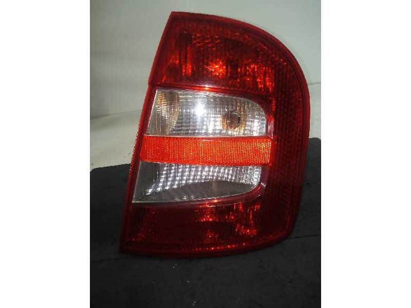 Recambio de piloto trasero derecho para skoda fabia (6y2/6y3) classic referencia OEM IAM 6Y6945112B  