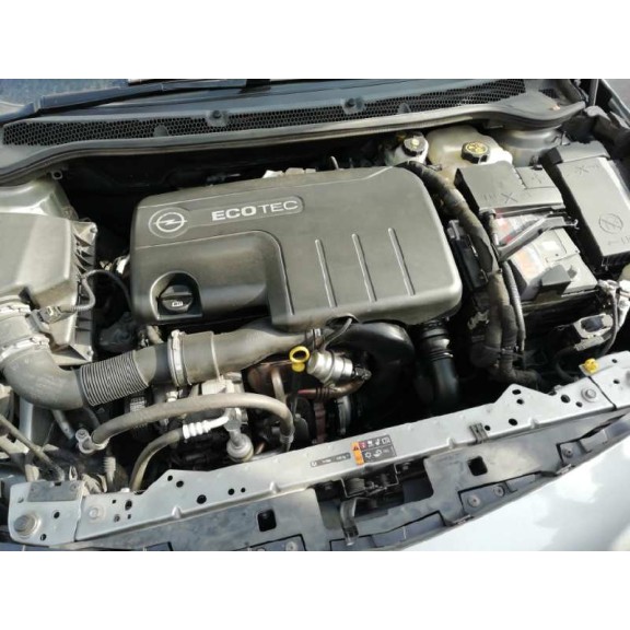 opel astra j lim. del año 2014