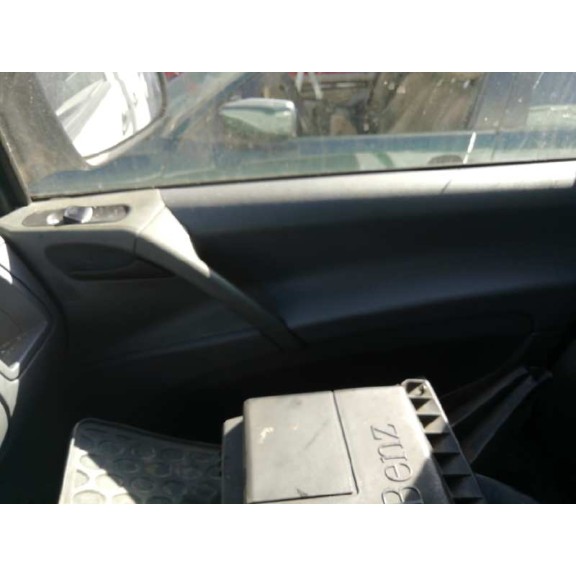 mercedes-benz vito (w639) basic, combi del año 2010