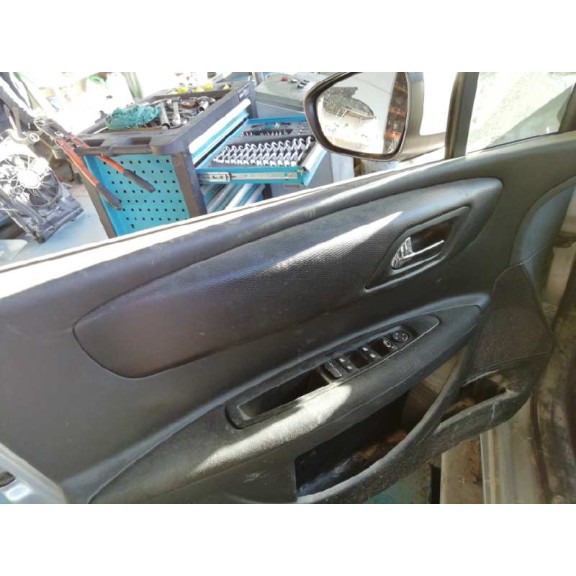 citroën c4 berlina del año 2011